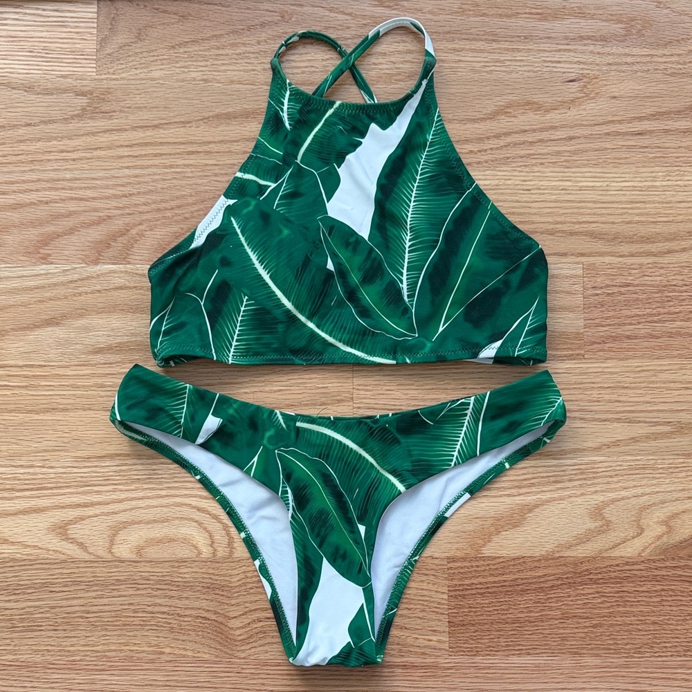 Cupshe Green Leaf Print Bikini Set